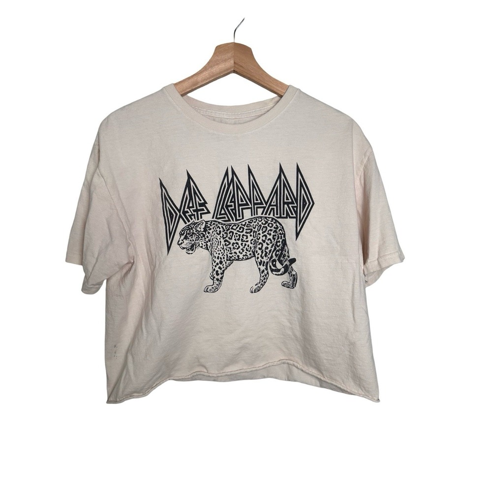 Def Leppard Crop Top Shirt L Band Rock Grunge Punk Metal Music Tour Womens READ